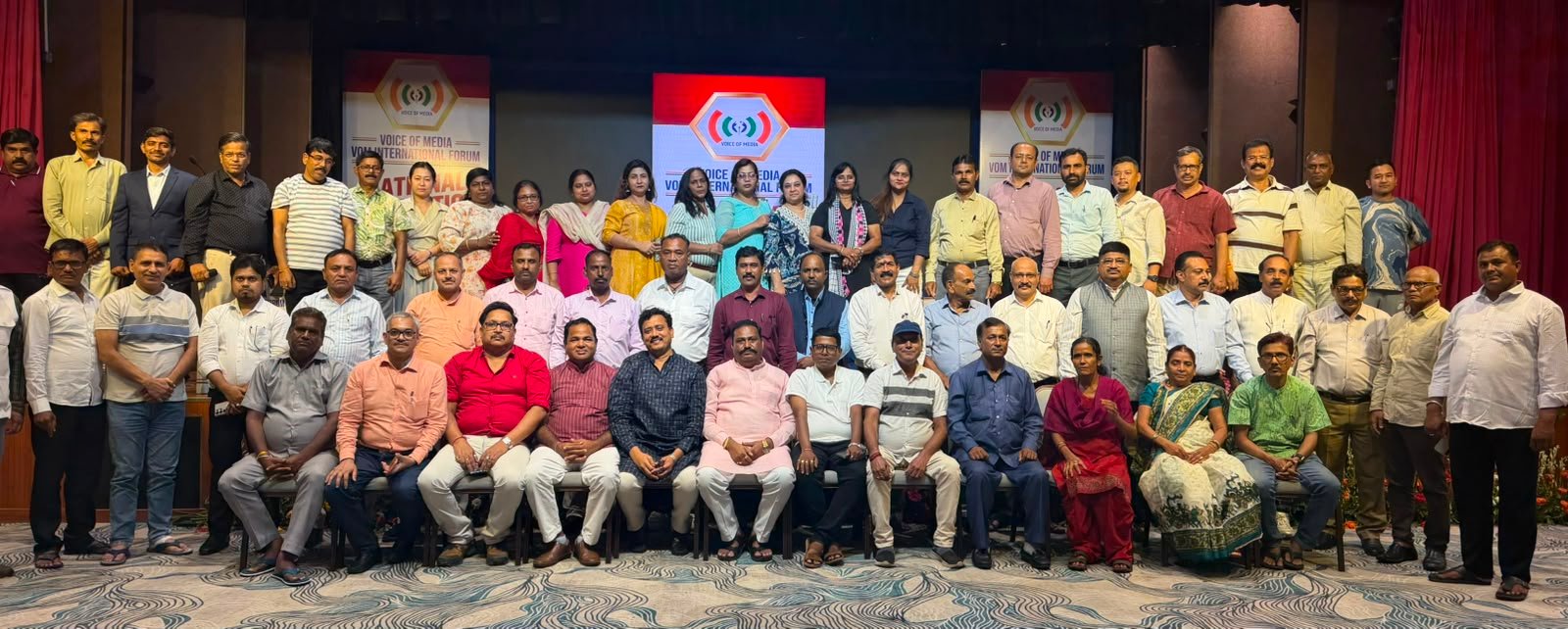 पत्रकारितेच्या सक्षमीकरणाचा निर्धार; व्हॉईस ऑफ मीडिया च्या दिल्लीमधील राष्ट्रीय अधिवेशनाची उत्साहात सांगता