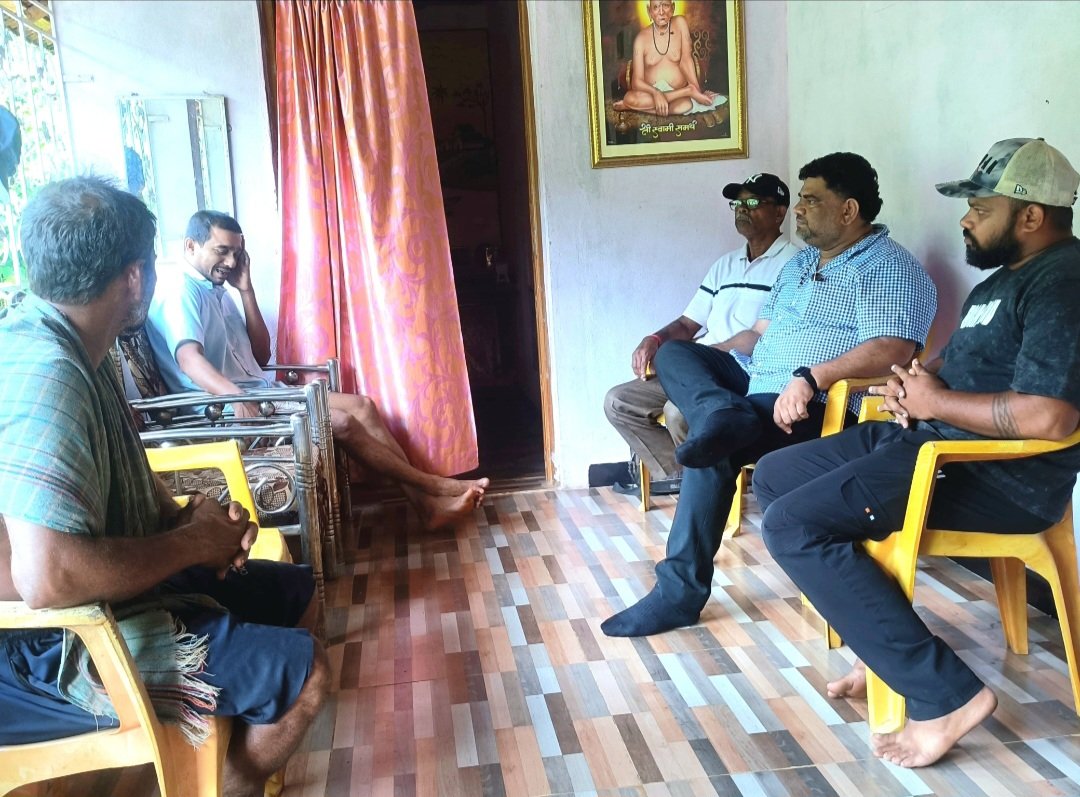 युगा कानडेच्या निधनाने हळहळ; वैभव नाईक यांच्याकडून कुटुंबीयांचे सांत्वन