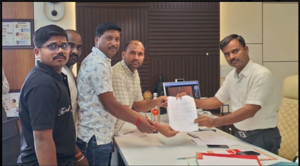तासगावातील सार्वजनिक शौचालयांची दुरवस्था; स्वच्छता अन् स्ट्रीट लाईटसाठी नागरिकांचा दोन दिवसांचा अल्टिमेट, अन्यथा आंदोलनाचा इशारा