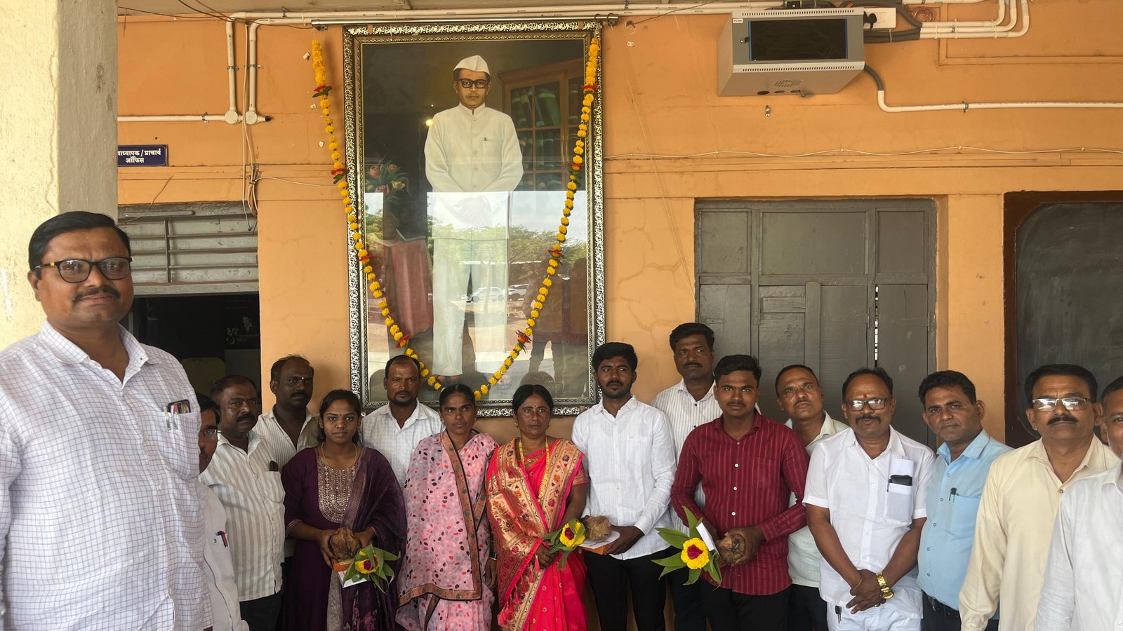 नाझरा विद्यामंदिर ज्युनिअर कॉलेजचे बारावी परीक्षेत यश 
