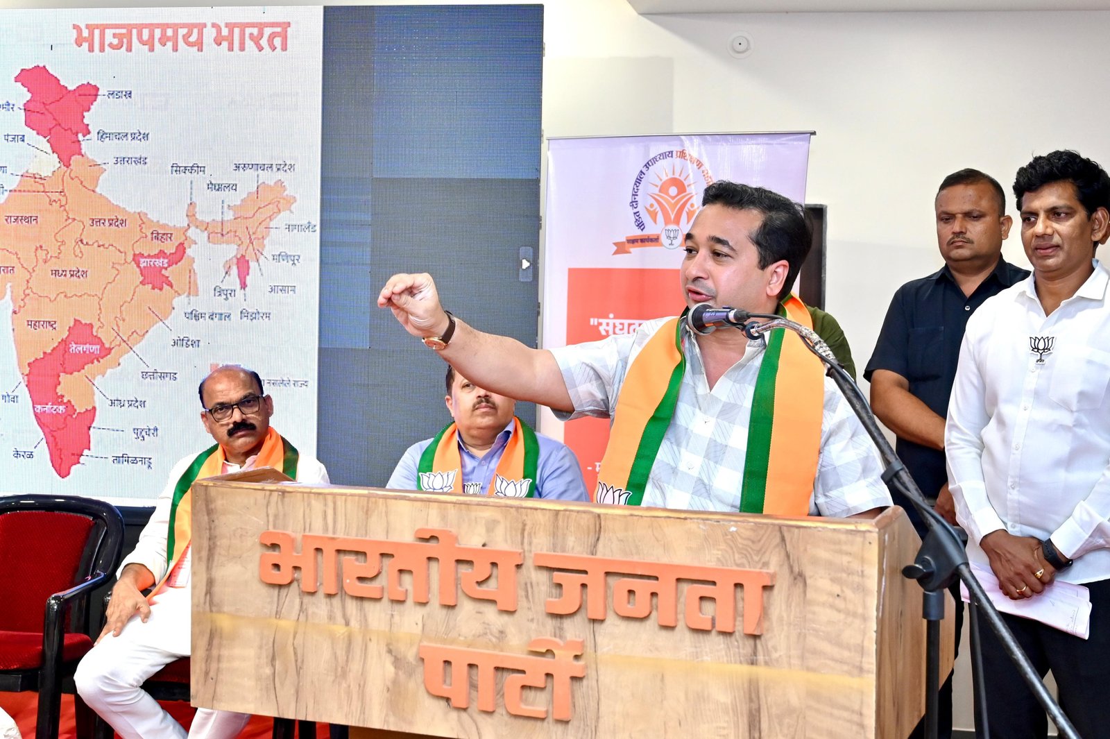 देशाला महासत्ता बनविण्यासाठी भाजपा शिवाय पर्याय नाही : पालकमंत्री नितेश राणे 