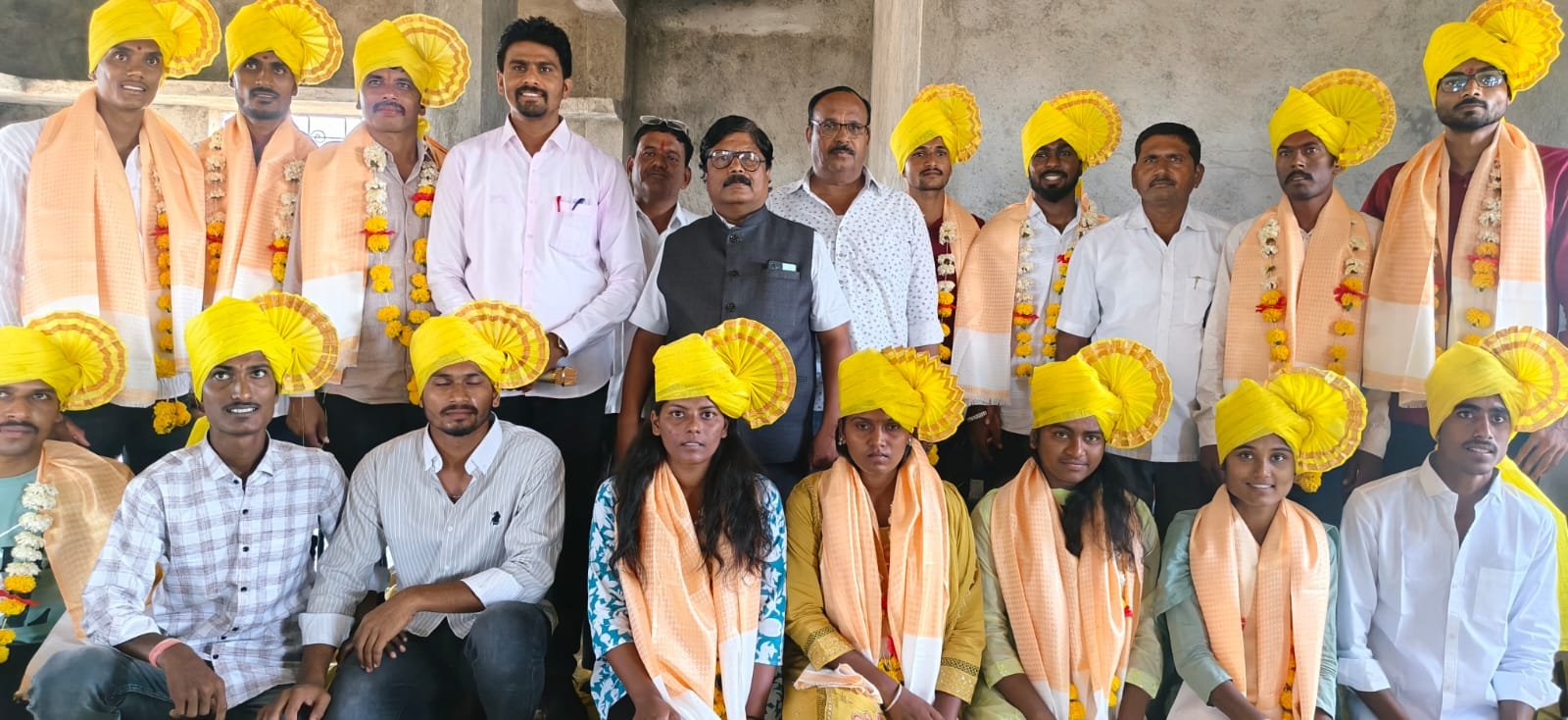 दहिवडीच्या 'फिनिक्स'ची उंच भरारी; अकॅडमीचे ४५ हून अधिक विद्यार्थी पोलीस दलात दाखल!
