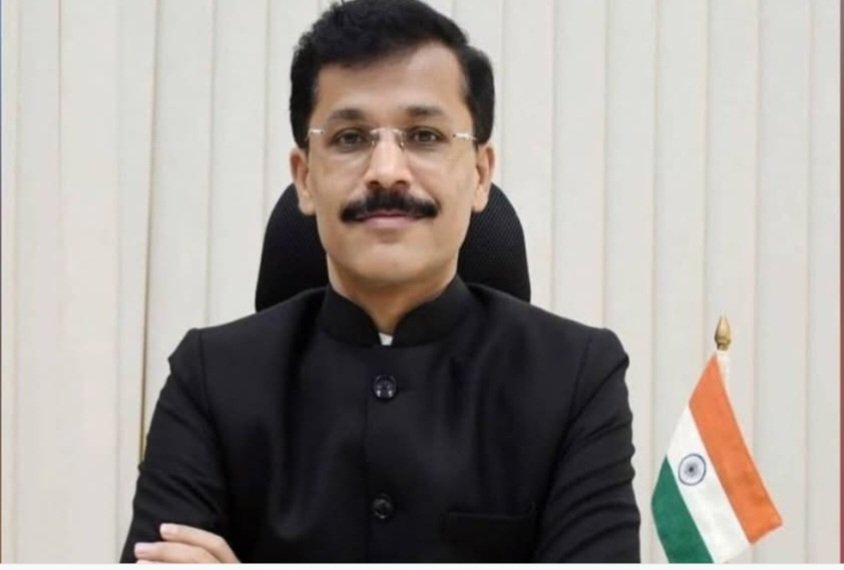 अन्नभेसळ माफियांनी घेतला धसका: तुकाराम मुंढे यांच्या 'धडाकेबाज' कारवाईने तासगावसह राज्यभरात खळबळ