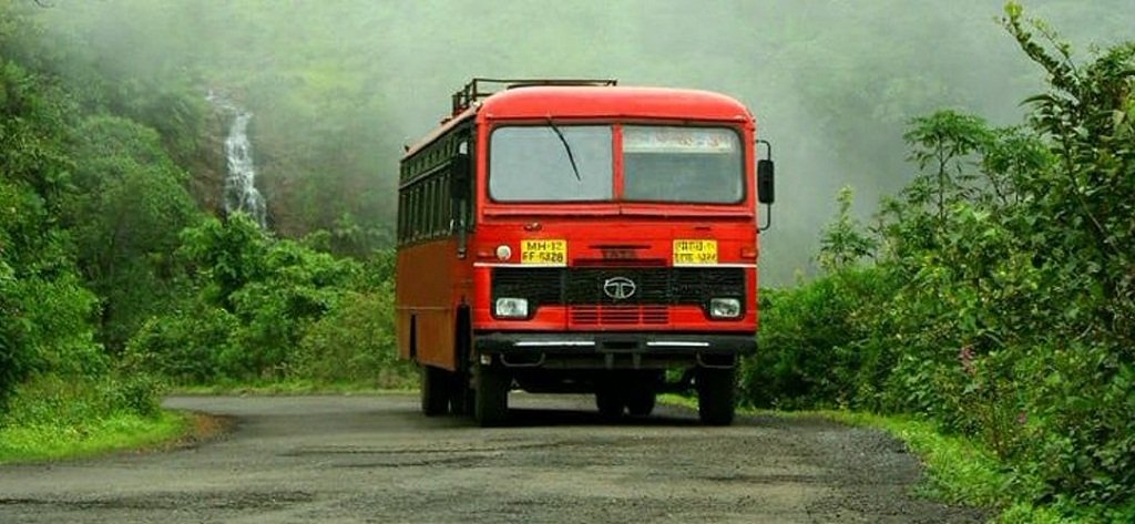 एसटीच्या अनियमित फेऱ्यांमुळे विद्यार्थी, ग्रामस्थ त्रस्त गढिताम्हाणे-रहाटेश्वर परिसरातील नागरिकांचे सभापती गणेश राणे यांना निवेदन; एसटी सेवा पूर्ववत करण्याची मागणी