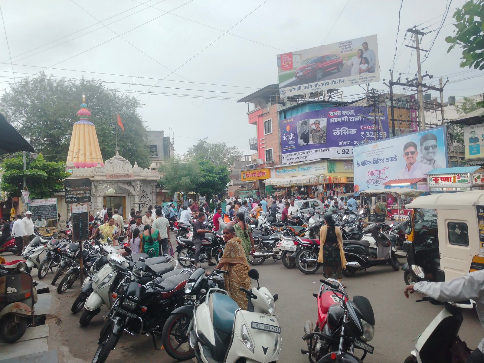 ईश्वरपूरच्या यल्लमा चौकाचा श्वास गुदमरतोय 