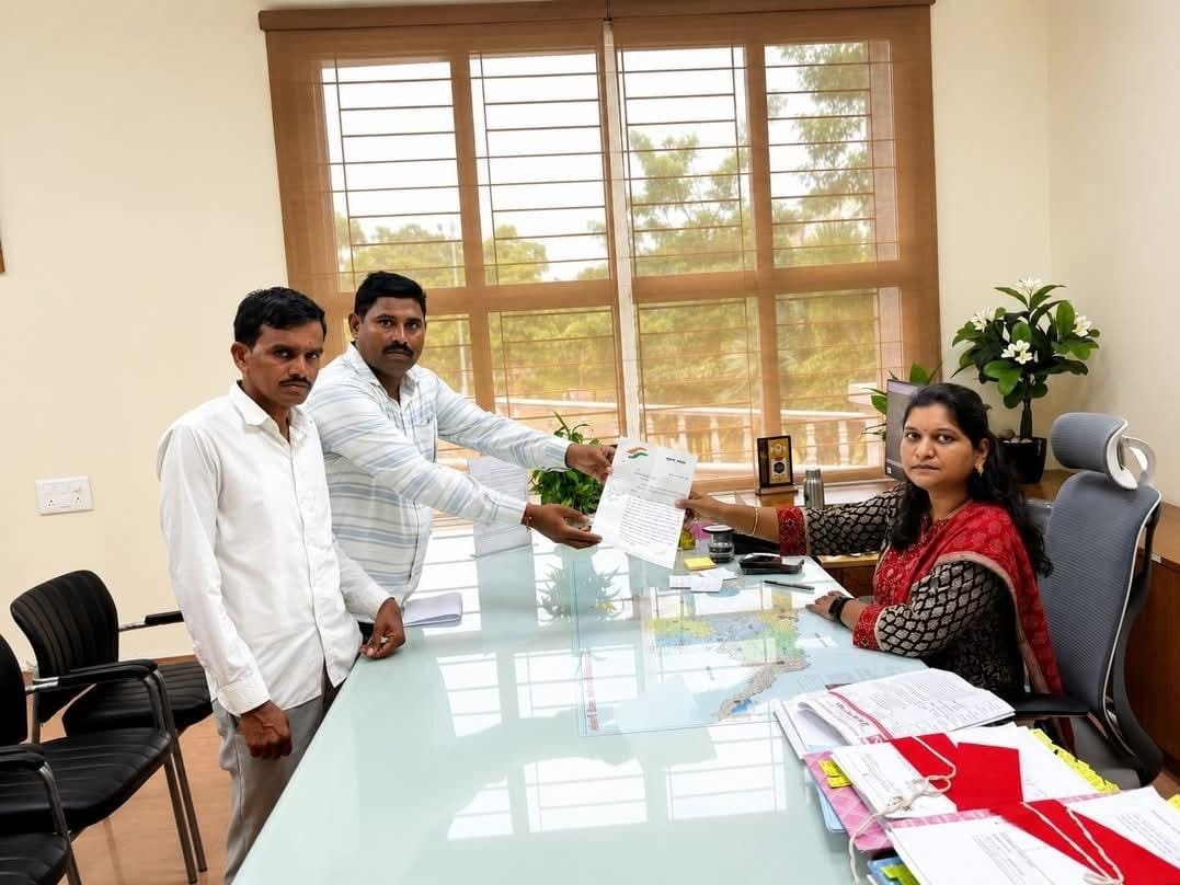 देशिंग–बनेवाडी रस्ता तातडीने पूर्ण करण्याची मागणी; उपजिल्हाधिकारी यांना निवेदन